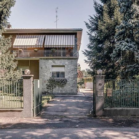 Sentirsi A Casa, Lontano Da Casa-Feel At Home Away From Home Caronno Pertusella Zewnętrze zdjęcie